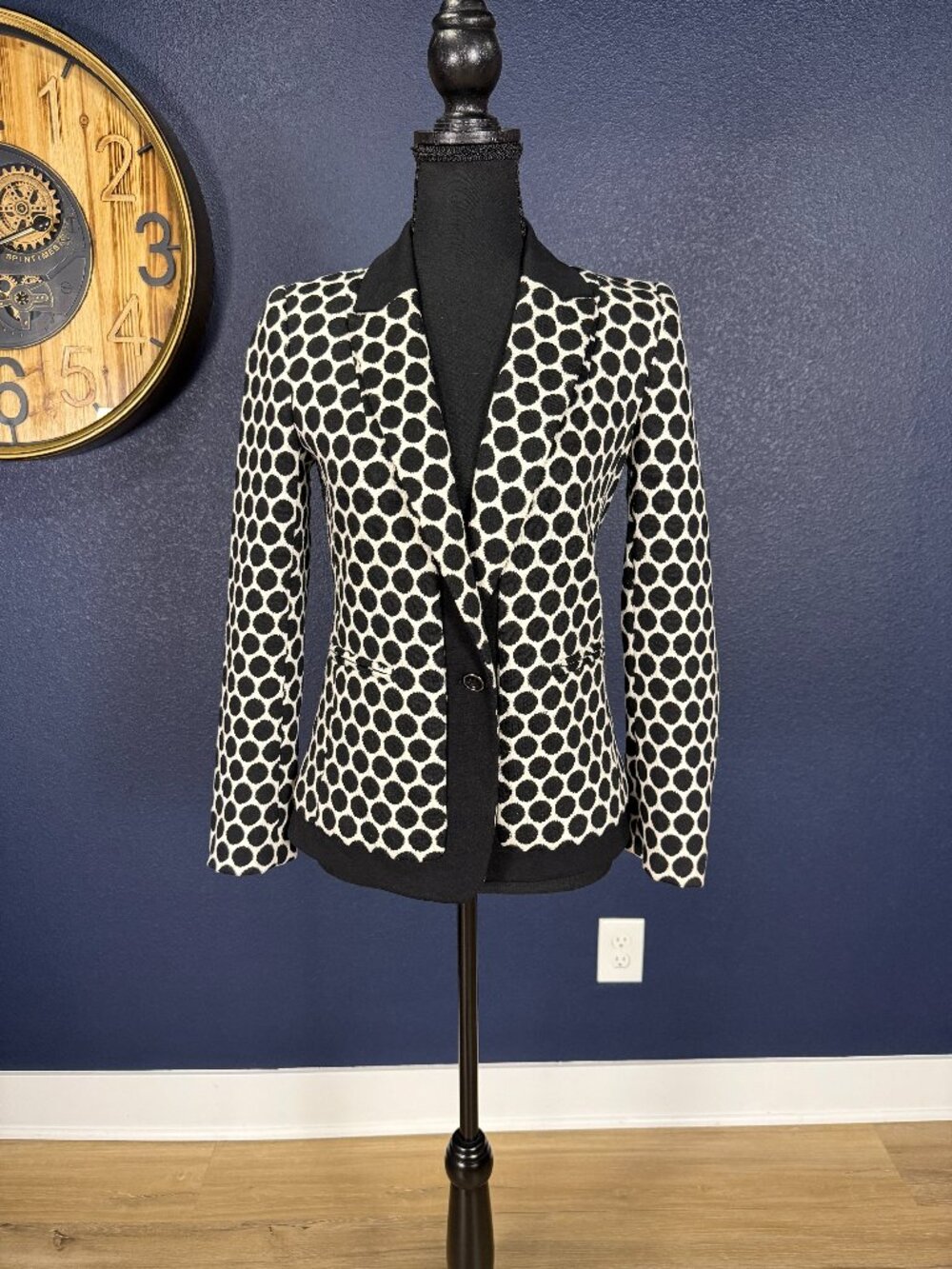 Leifnotes Anthropologie Delacour Black White Polka Dot Blazer | 2